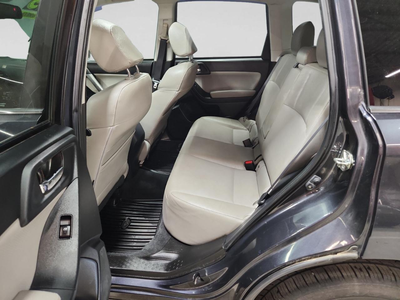 Subaru Forester 2.5i Limited 2015