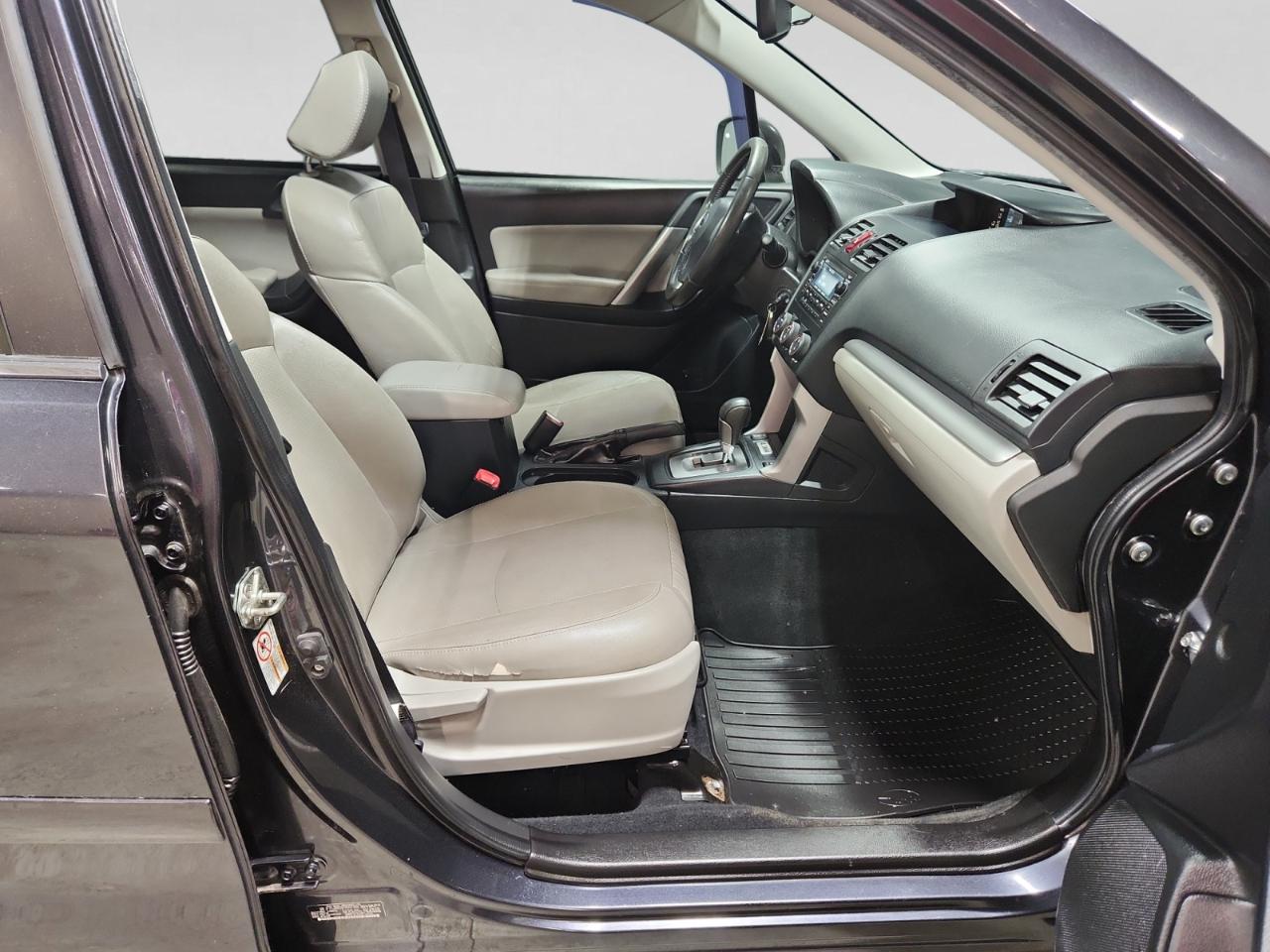 Subaru Forester 2.5i Limited 2015
