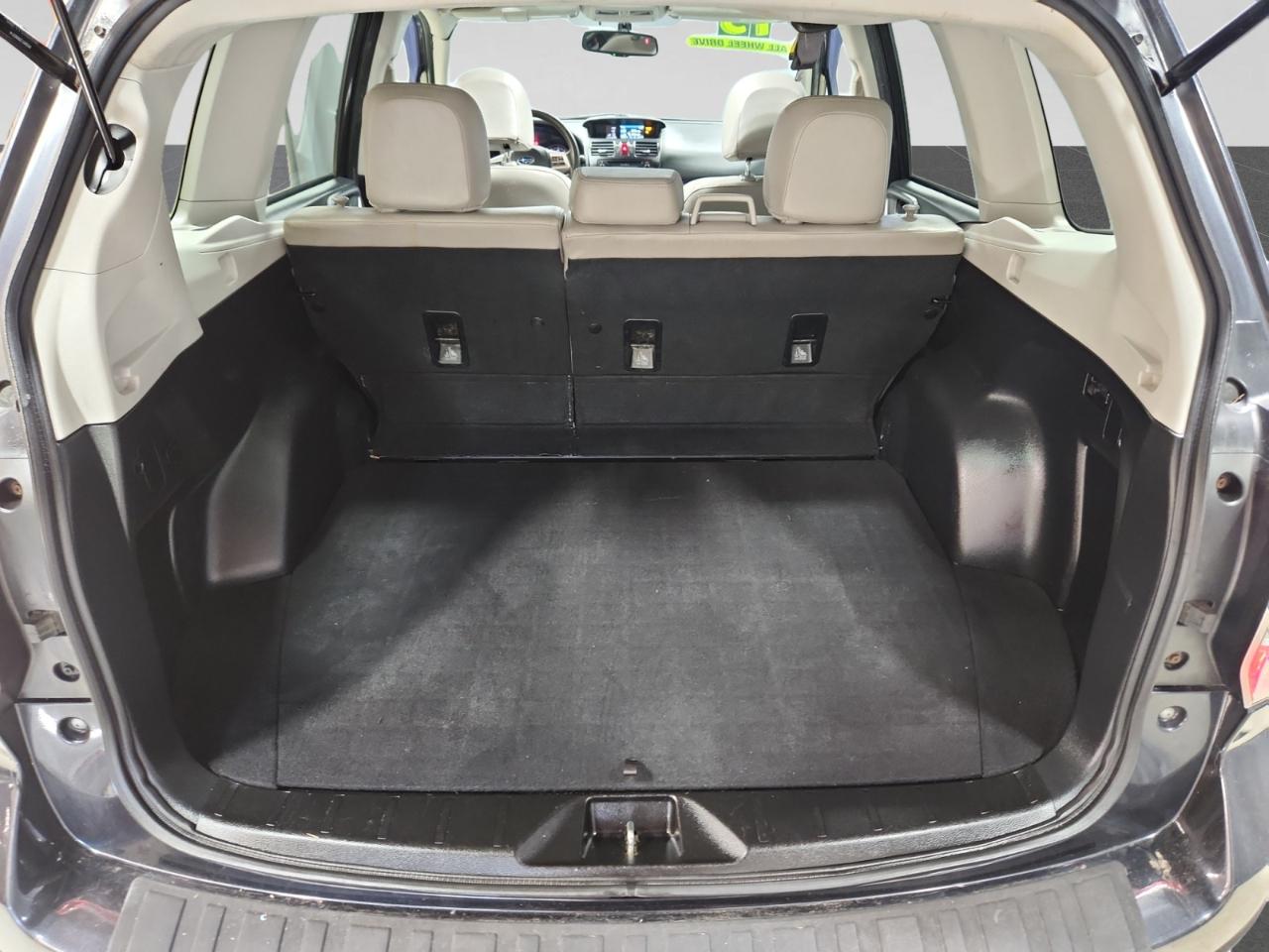 Subaru Forester 2.5i Limited 2015