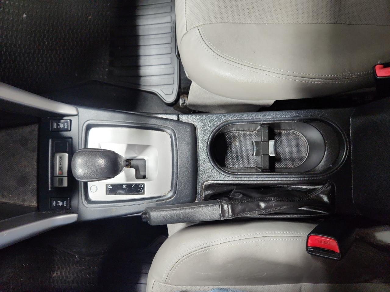 Subaru Forester 2.5i Limited 2015