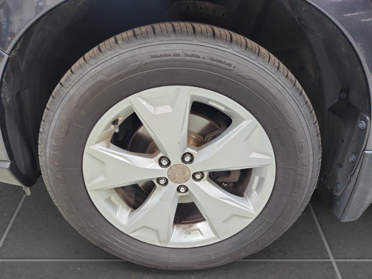 Subaru Forester 2.5i Limited 2015