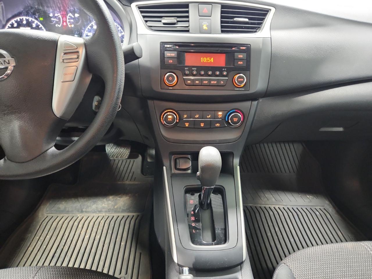 Nissan Sentra S CVT 2017