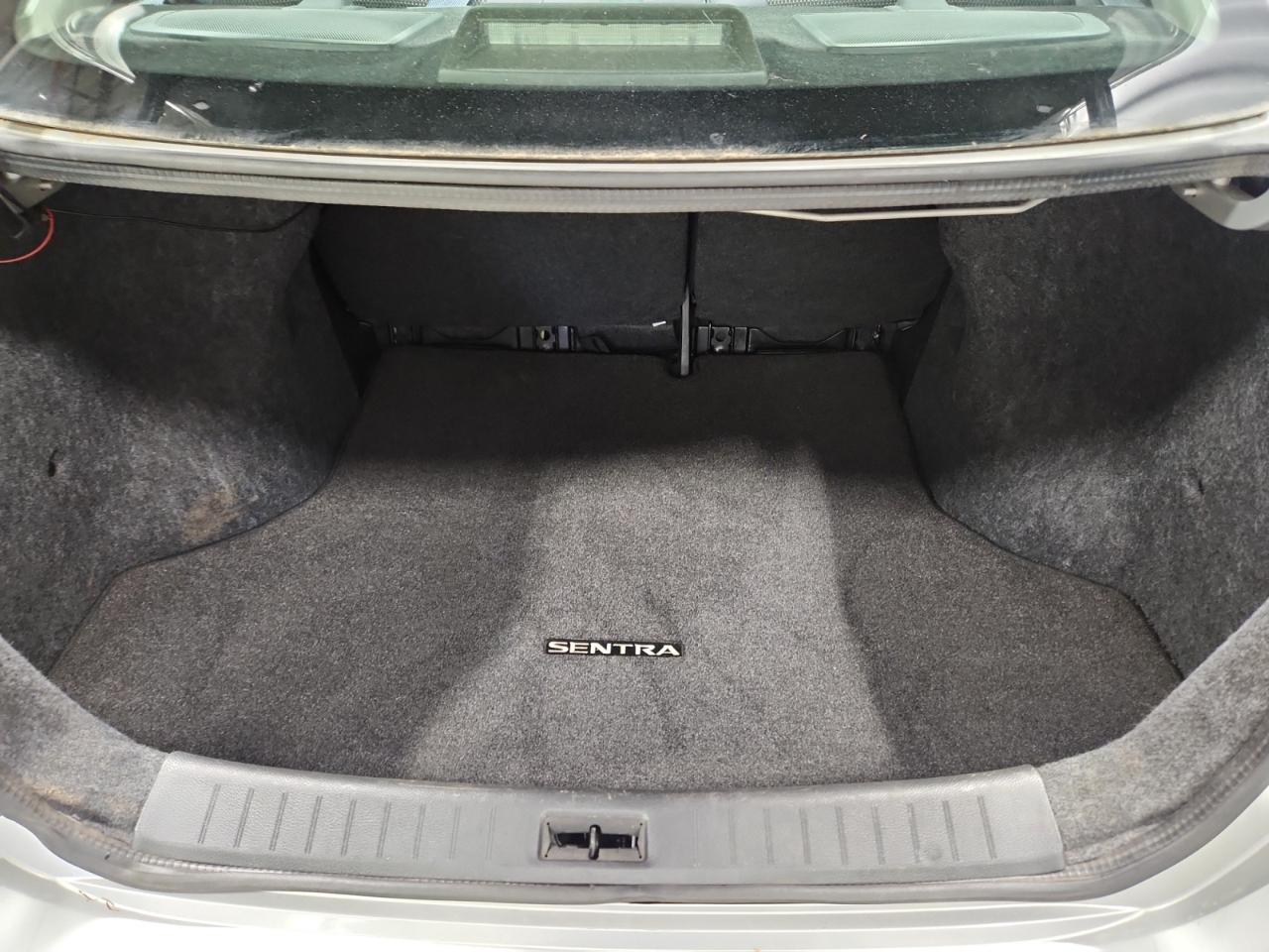 Nissan Sentra S CVT 2017