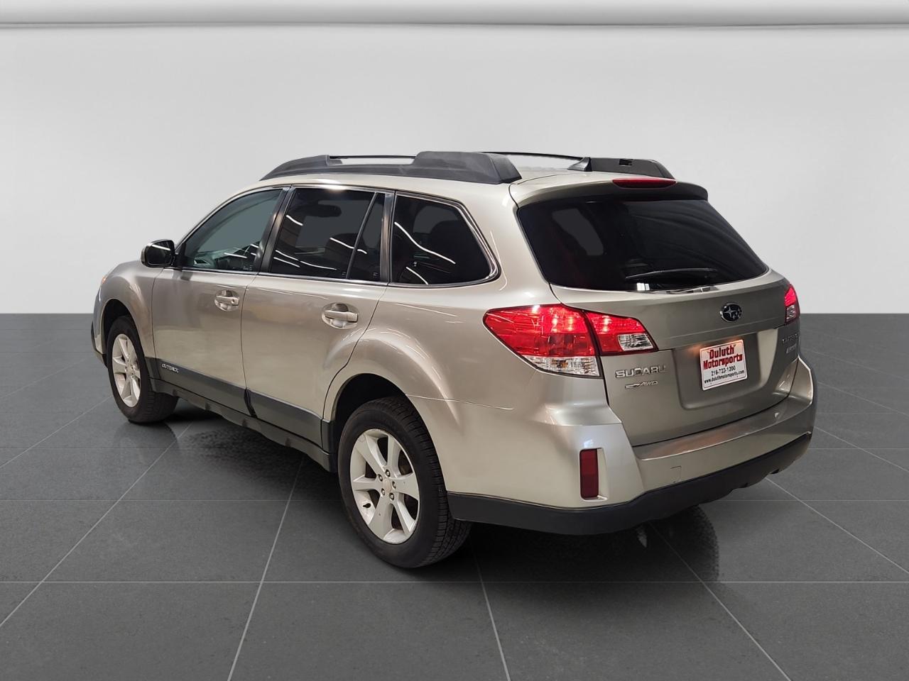 Subaru Outback 2.5i Premium 2014