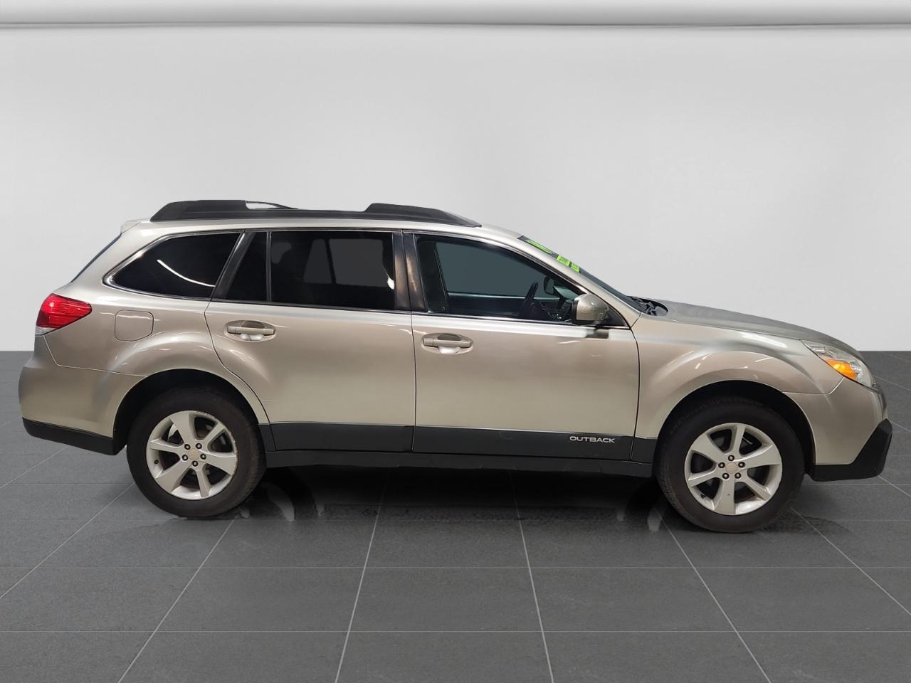 Subaru Outback 2.5i Premium 2014
