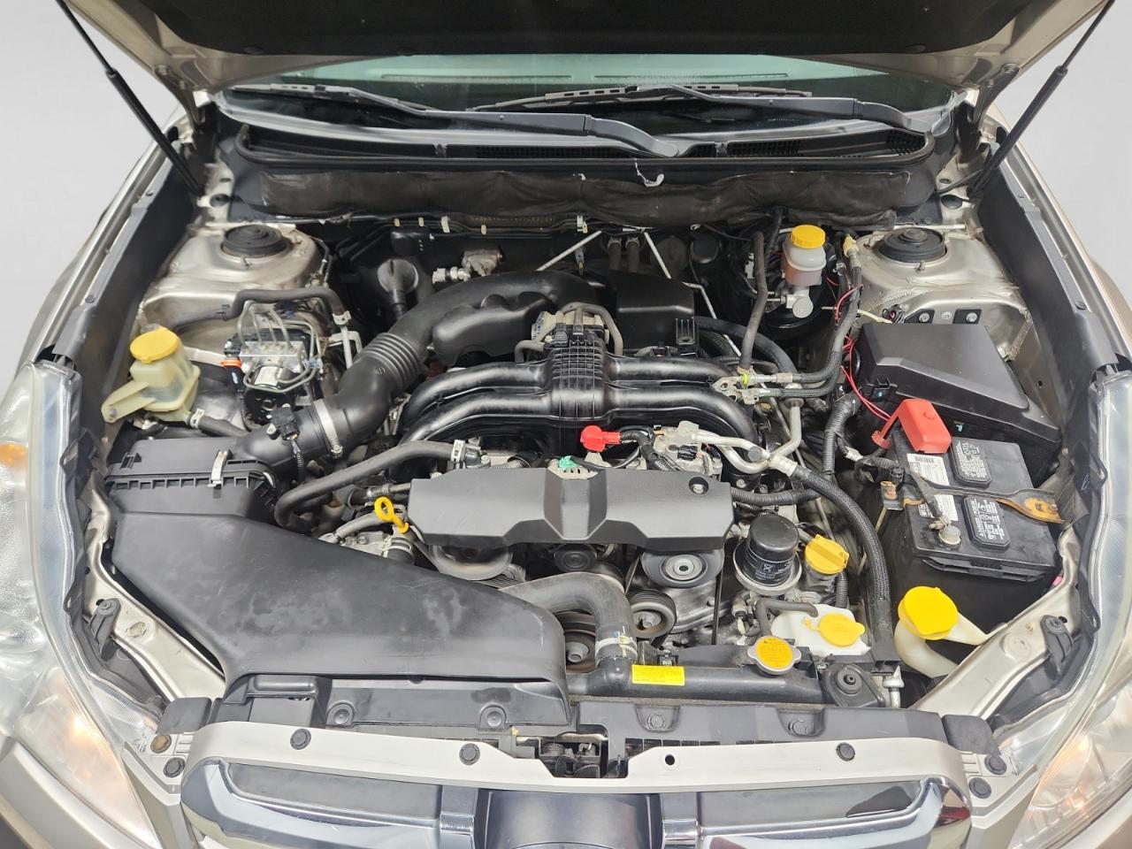 Subaru Outback 2.5i Premium 2014