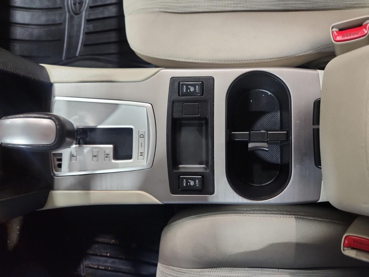 Subaru Outback 2.5i Premium 2014