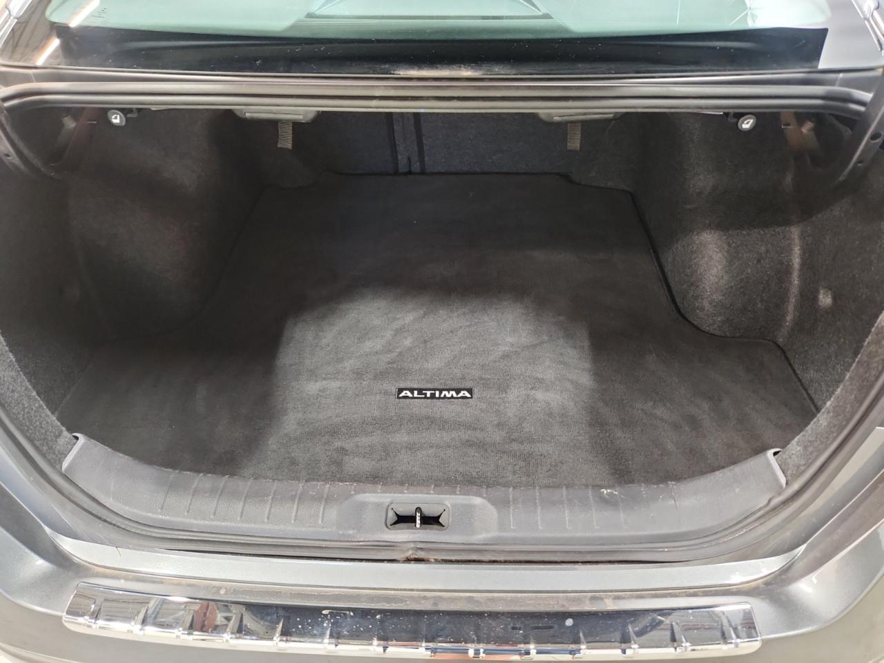 Nissan Altima 2.5 SR AWD 2021