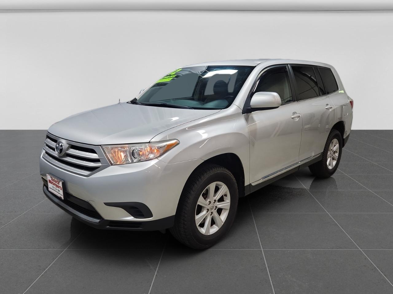 Toyota Highlander Base 4WD 2012
