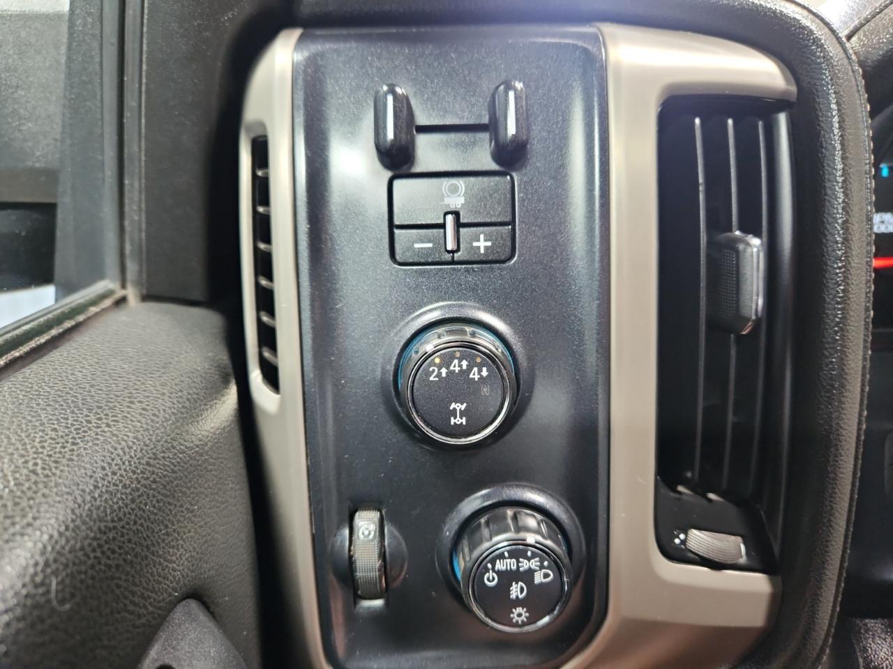 GMC Sierra 3500HD Denali Crew Cab 4WD 2018
