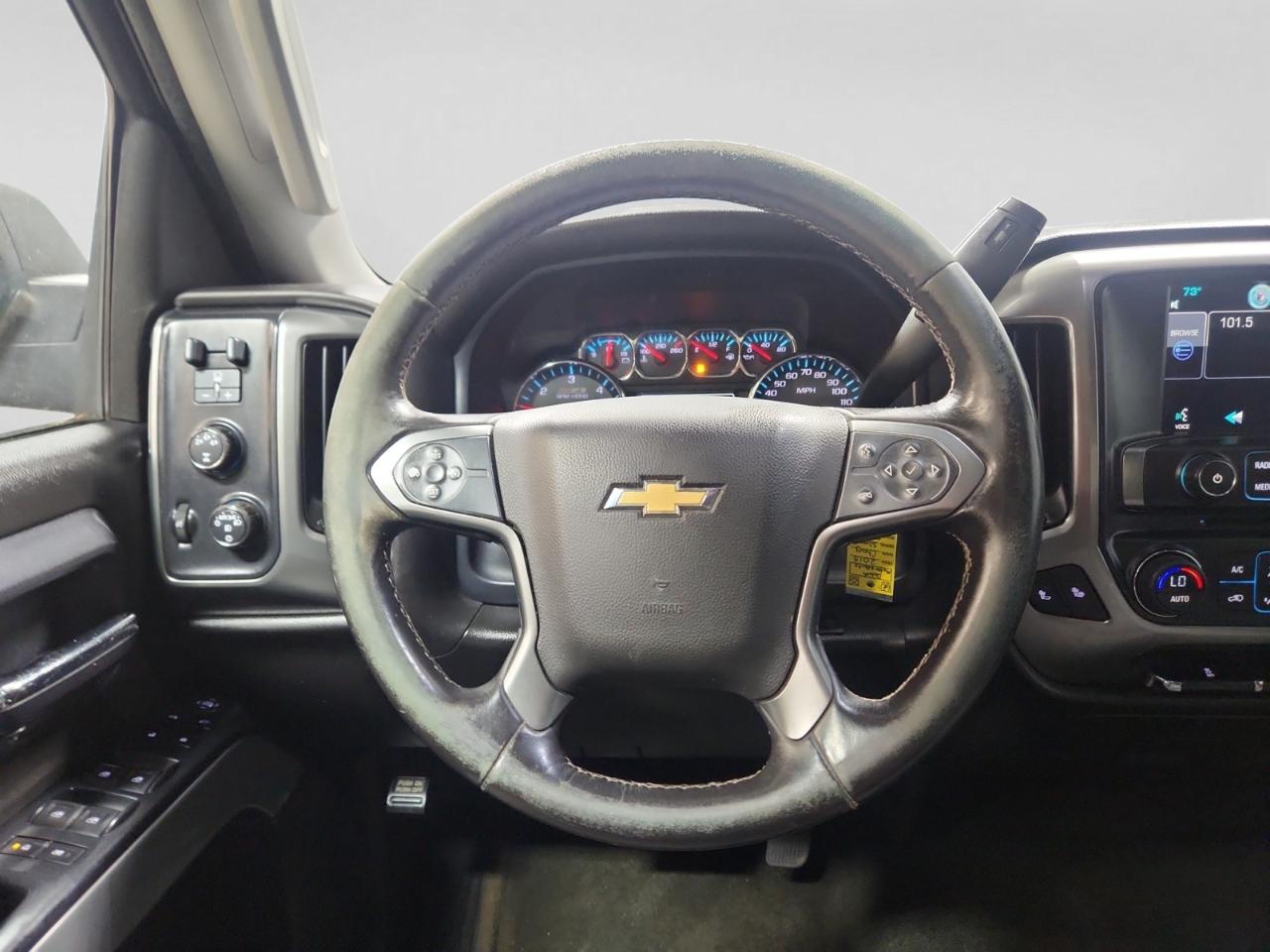 Chevrolet Silverado 2500HD LT Crew Cab 4WD 2015