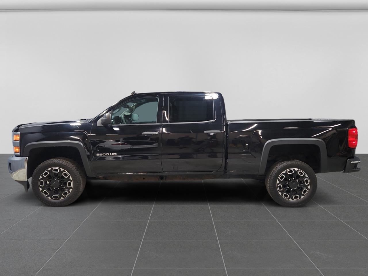 Chevrolet Silverado 2500HD LT Crew Cab 4WD 2015