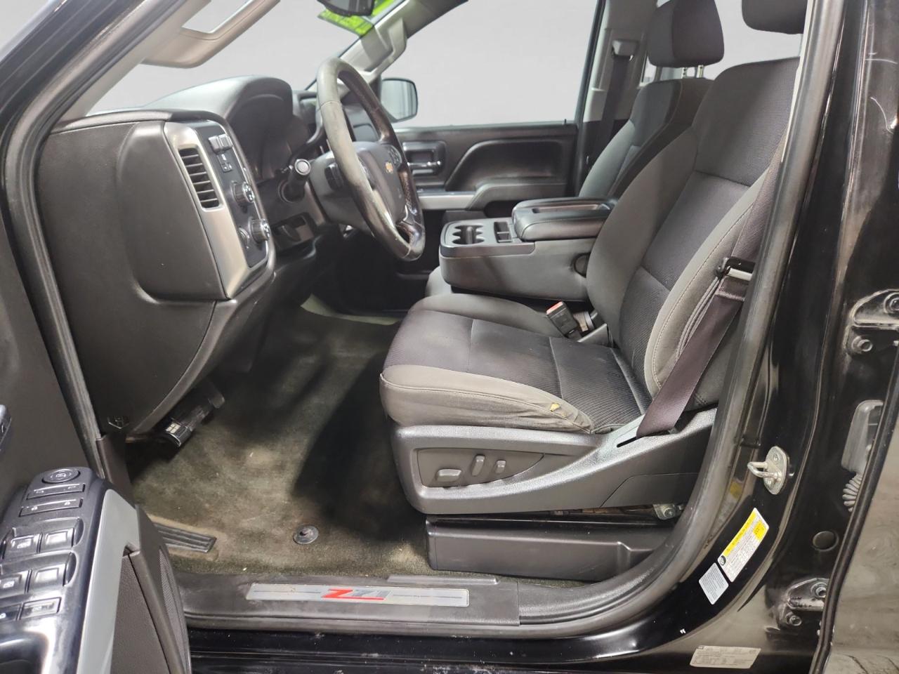 Chevrolet Silverado 2500HD LT Crew Cab 4WD 2015