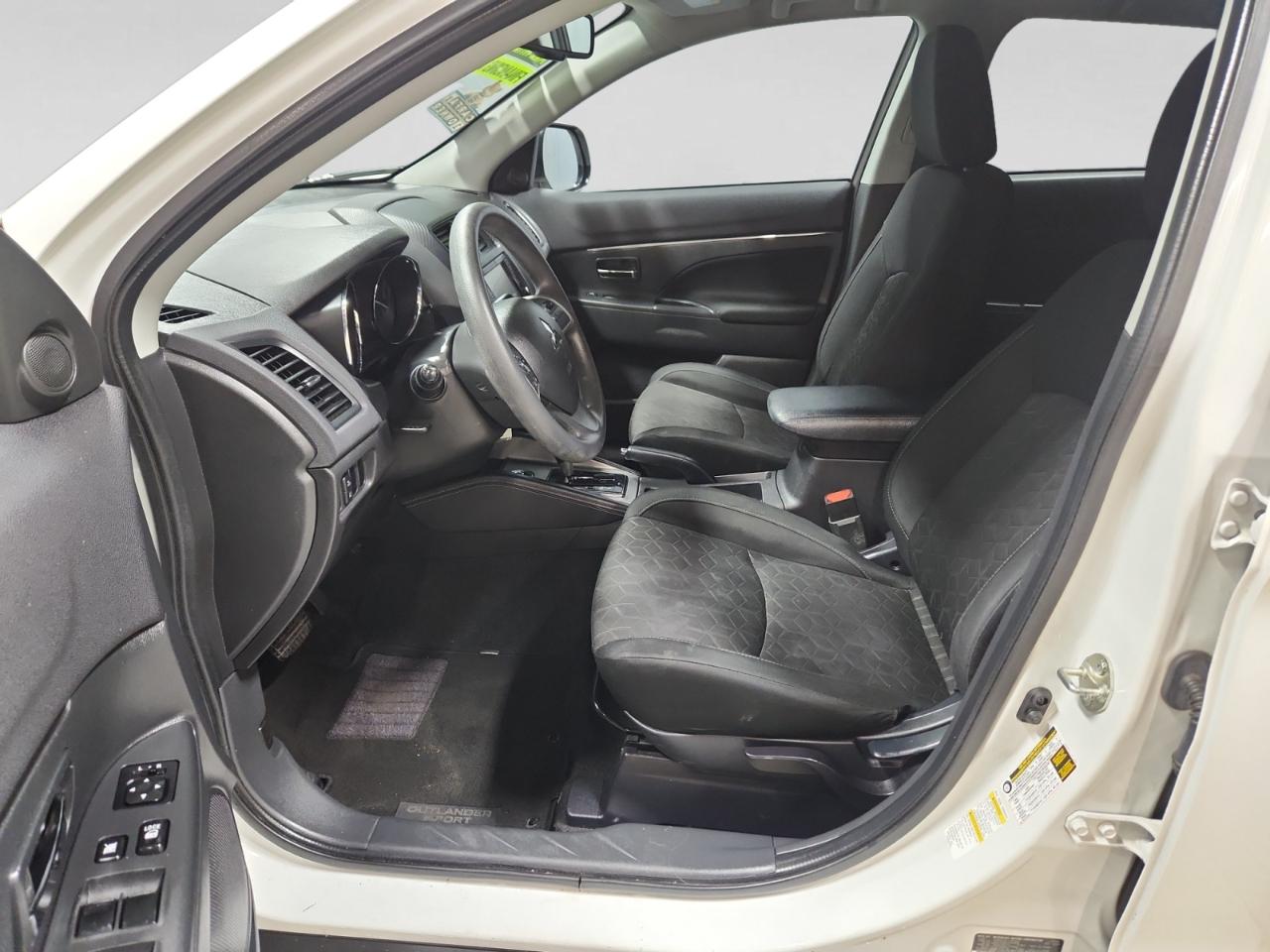 Mitsubishi Outlander Sport 2.0 ES AWD 2021