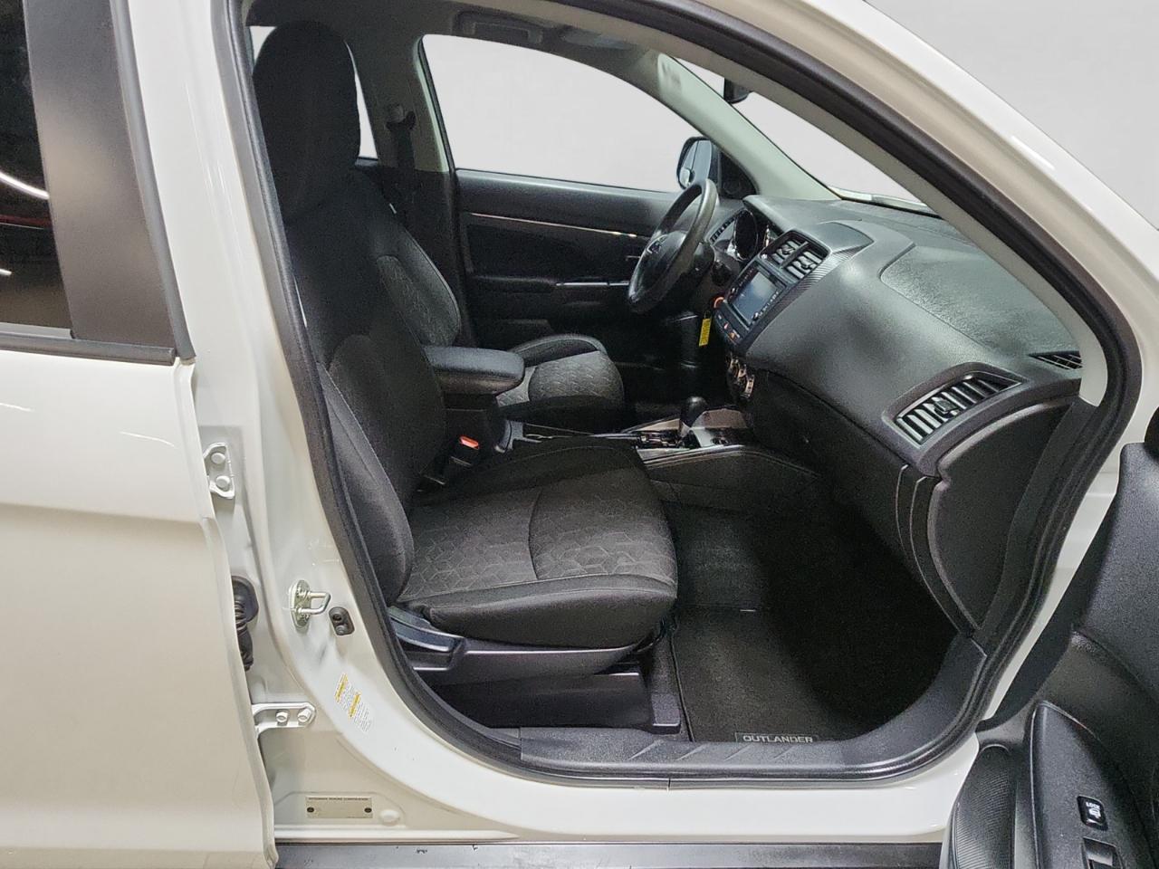 Mitsubishi Outlander Sport 2.0 ES AWD 2021