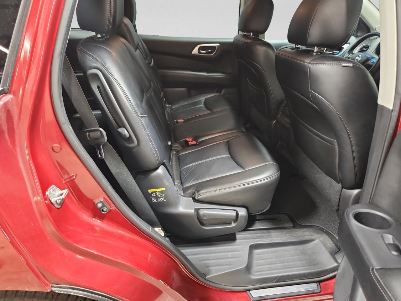 Nissan Pathfinder SL 4WD 2014