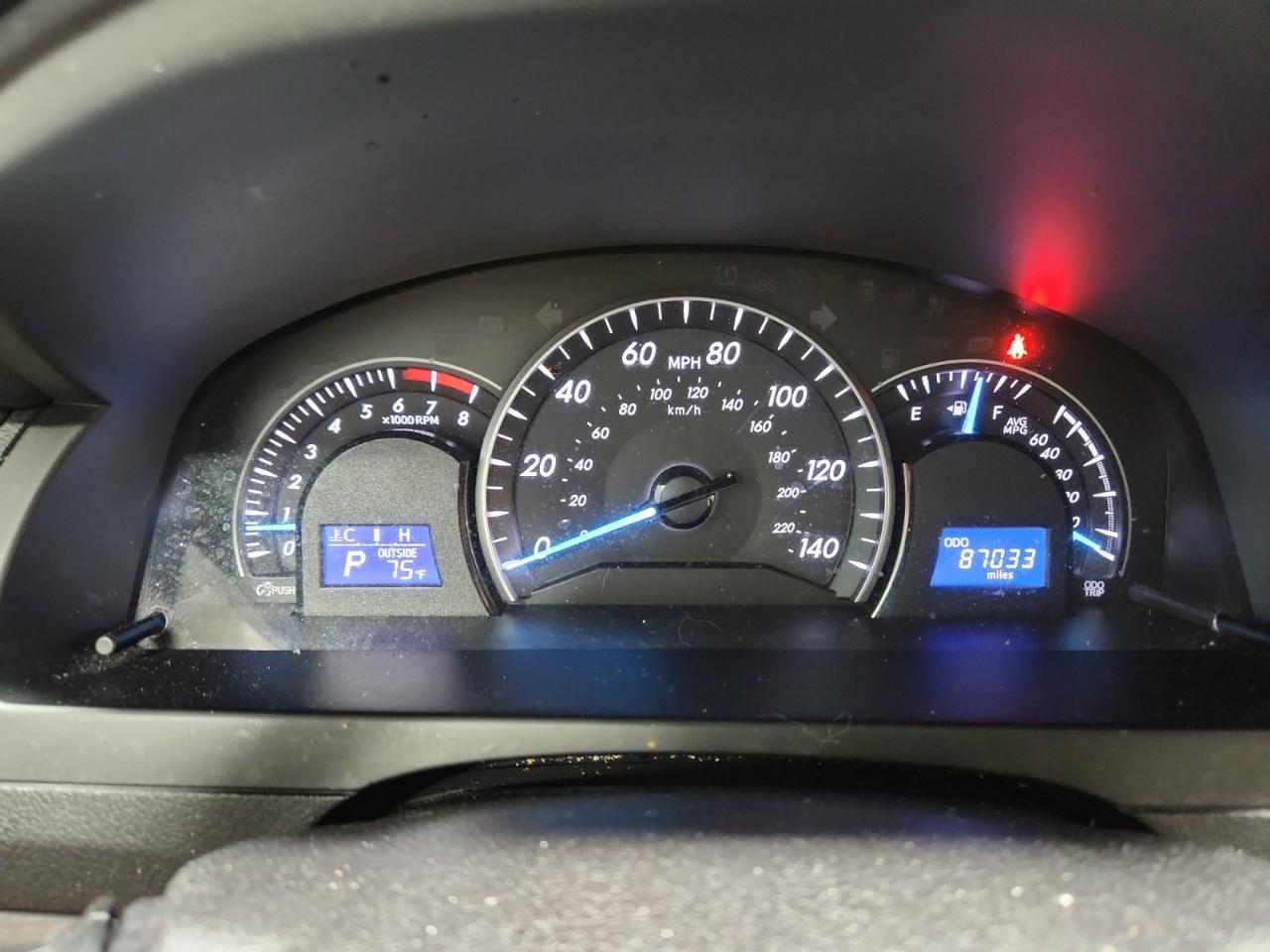 Toyota Camry LE 6-Spd AT 2015