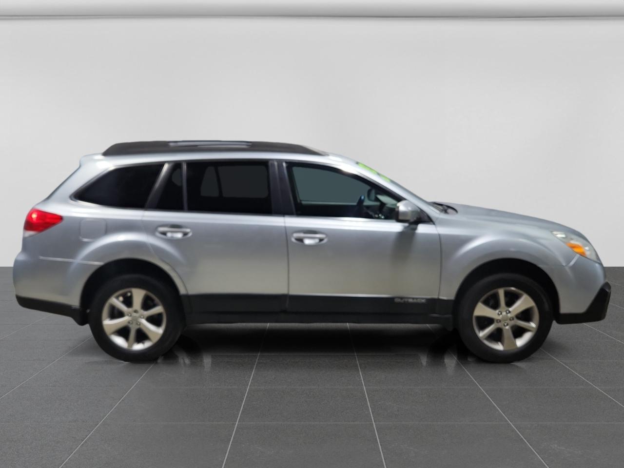 Subaru Outback 2.5i Limited 2013