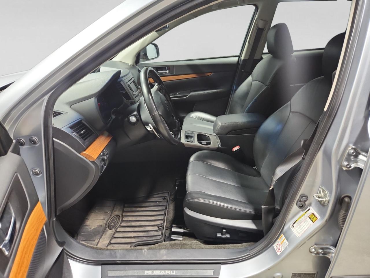 Subaru Outback 2.5i Limited 2013