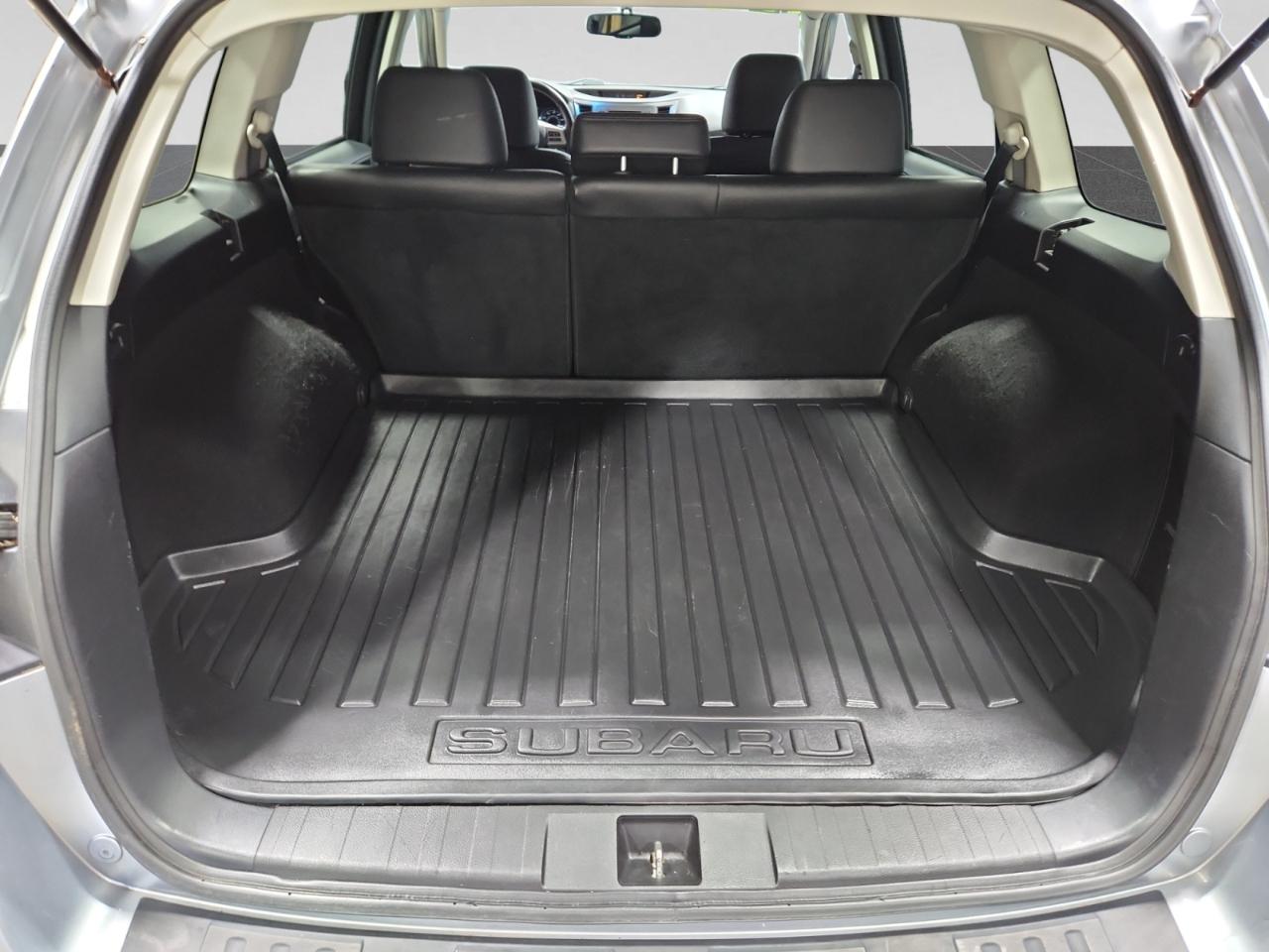 Subaru Outback 2.5i Limited 2013