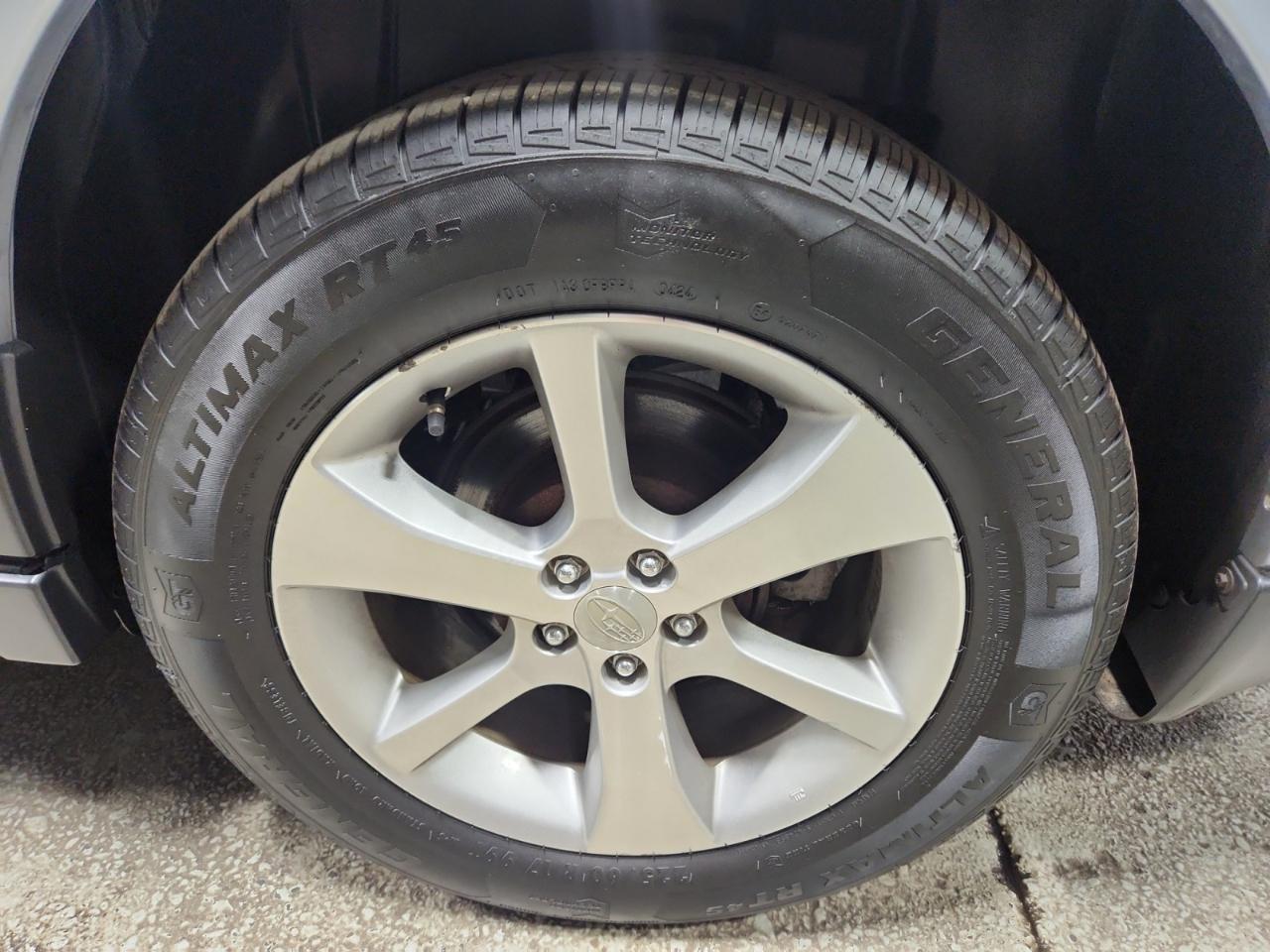 Subaru Outback 2.5i Limited 2013