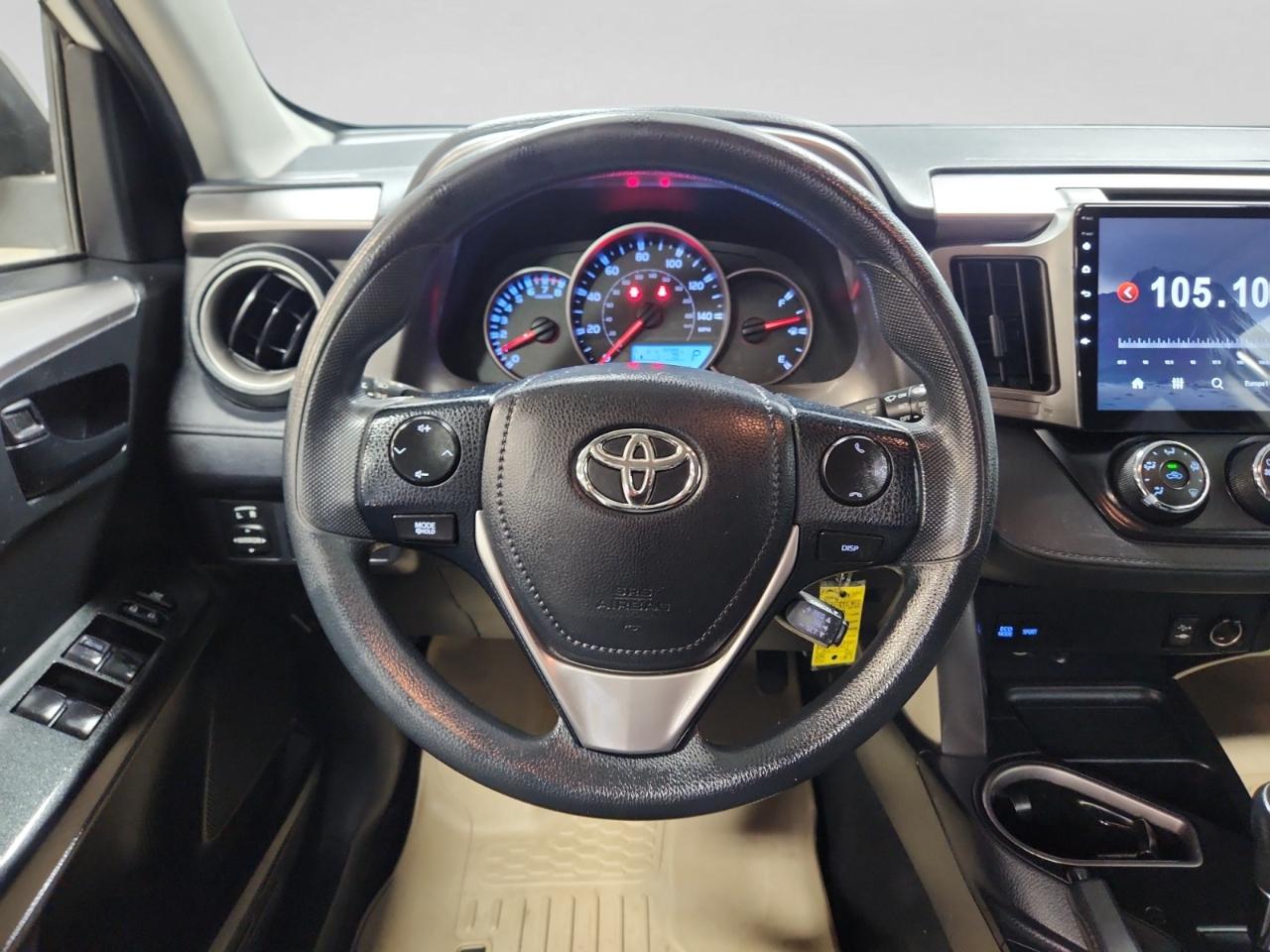 Toyota RAV4 LE AWD 2016
