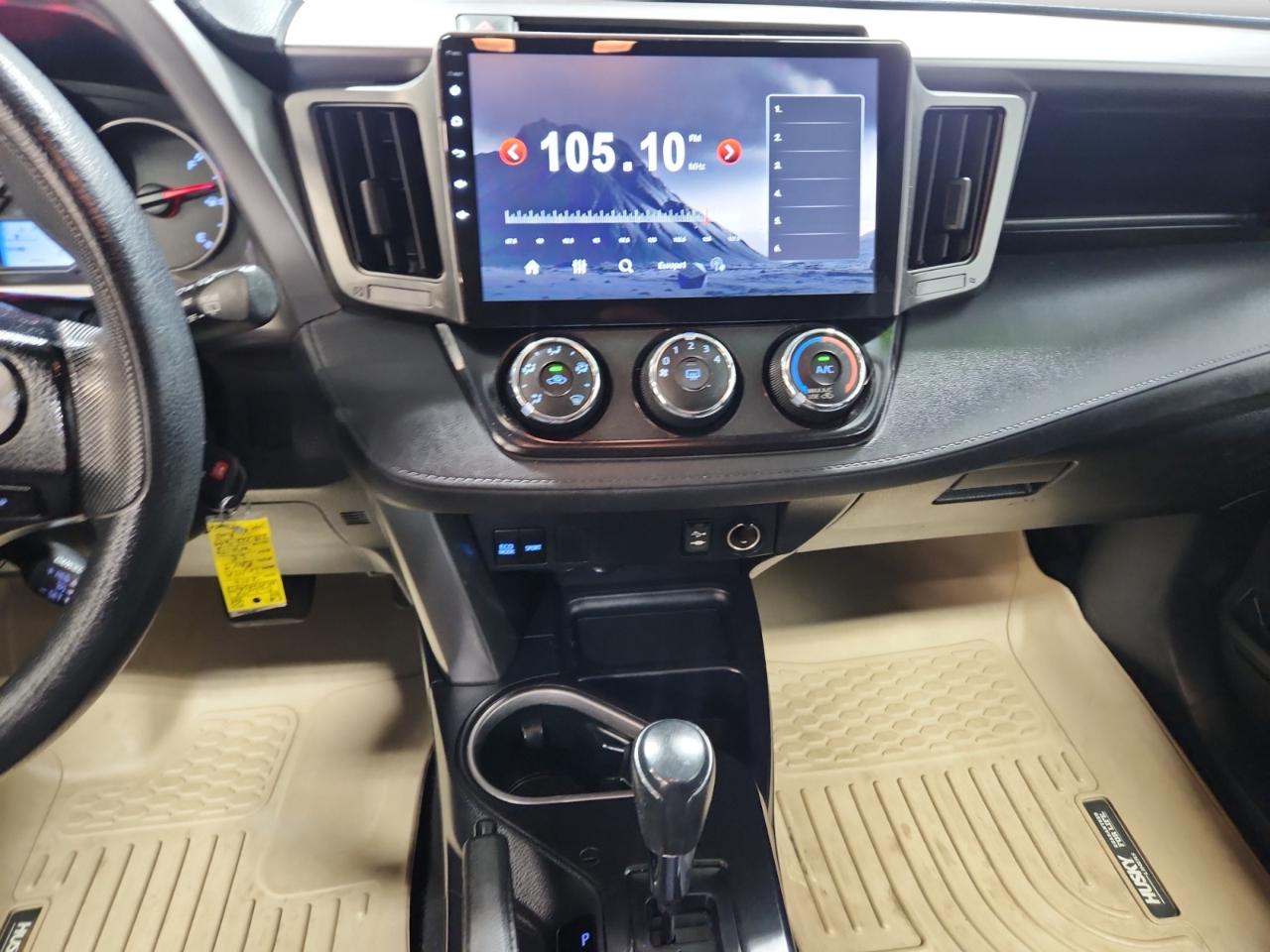 Toyota RAV4 LE AWD 2016