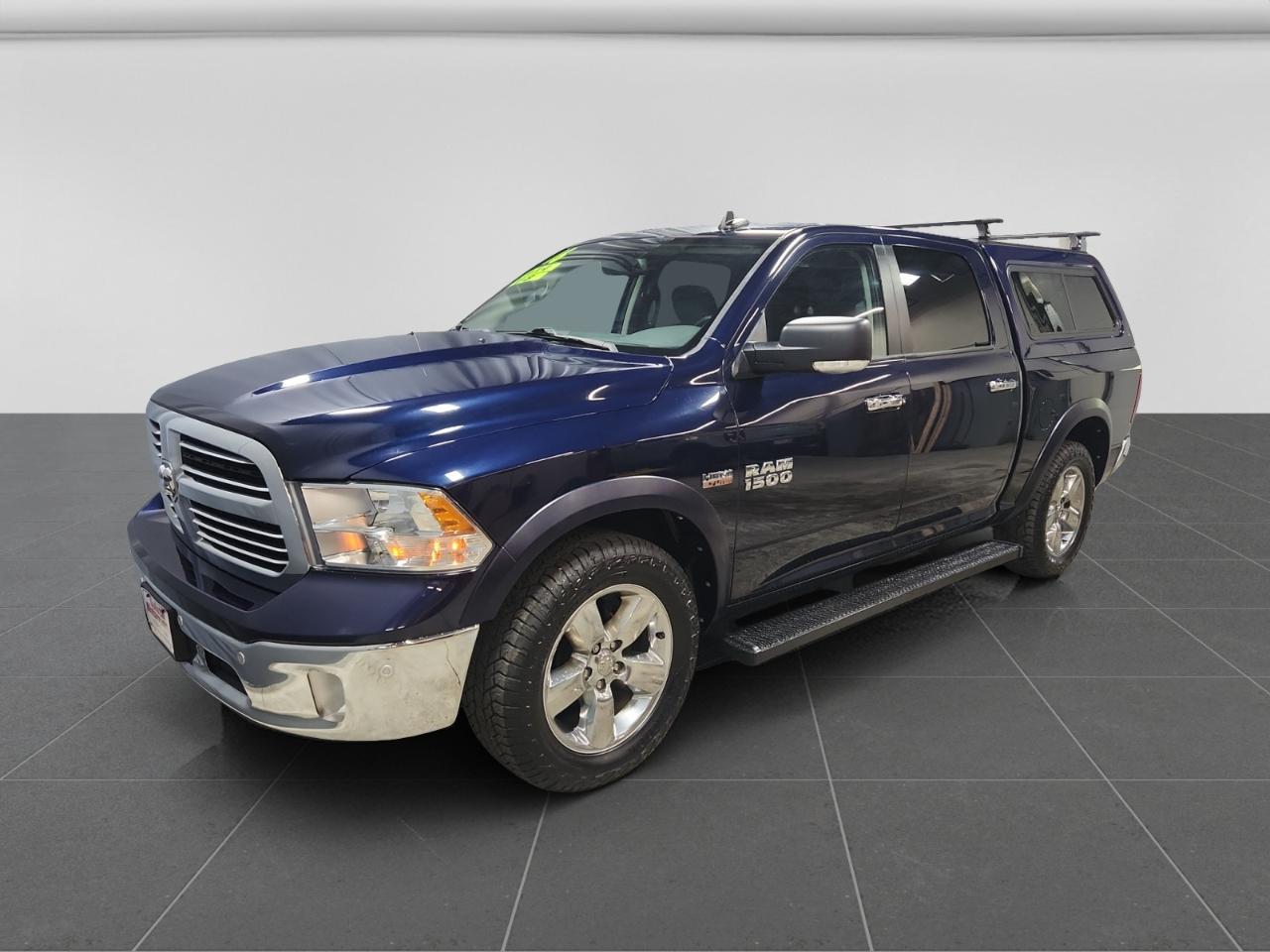 RAM 1500 SLT Crew Cab SWB 4WD 2016