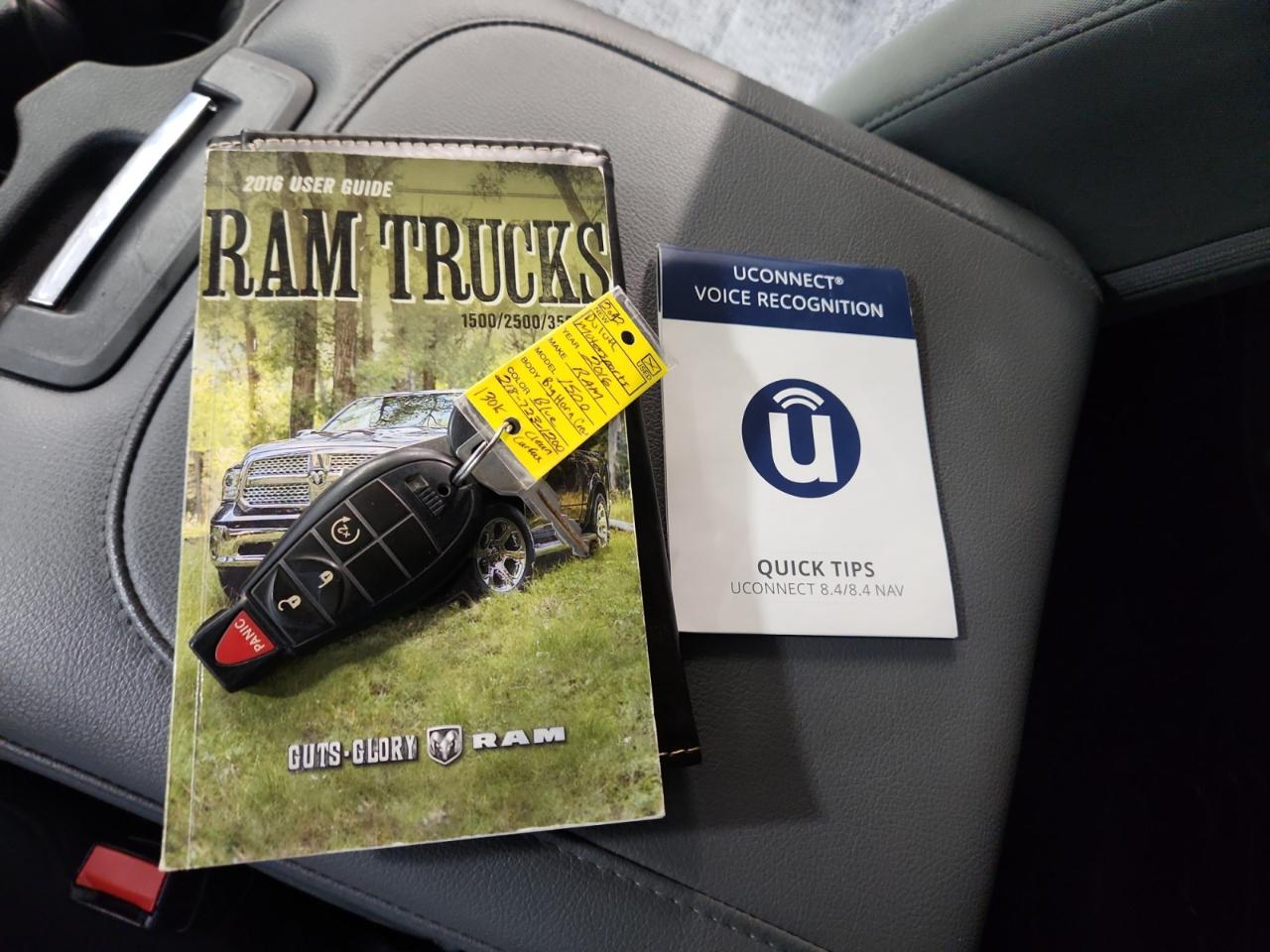 RAM 1500 SLT Crew Cab SWB 4WD 2016
