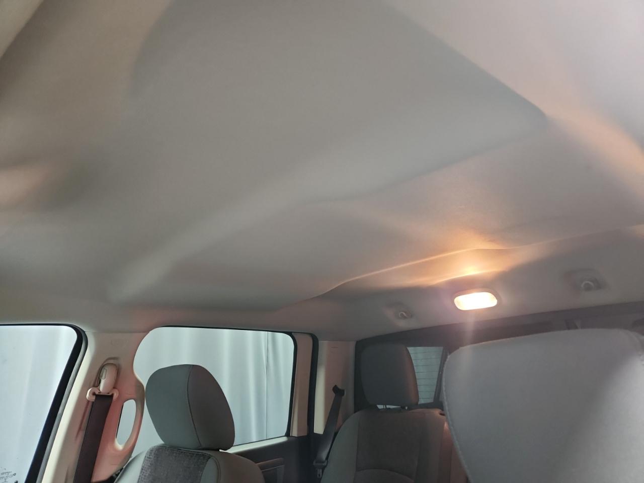 RAM 1500 SLT Crew Cab SWB 4WD 2016