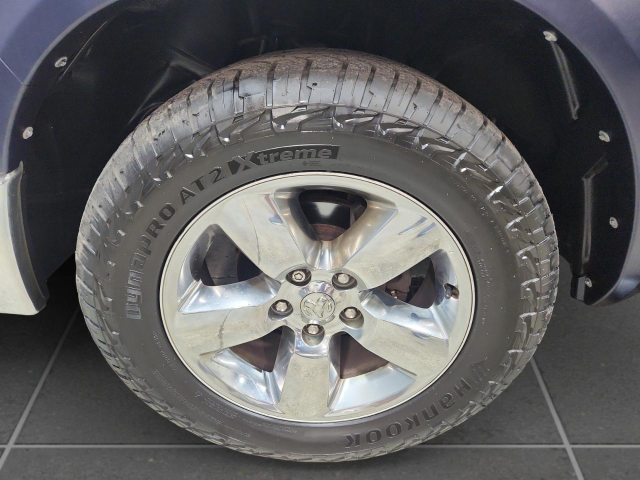 RAM 1500 SLT Crew Cab SWB 4WD 2016