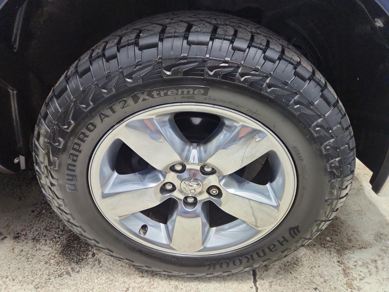 RAM 1500 SLT Crew Cab SWB 4WD 2016