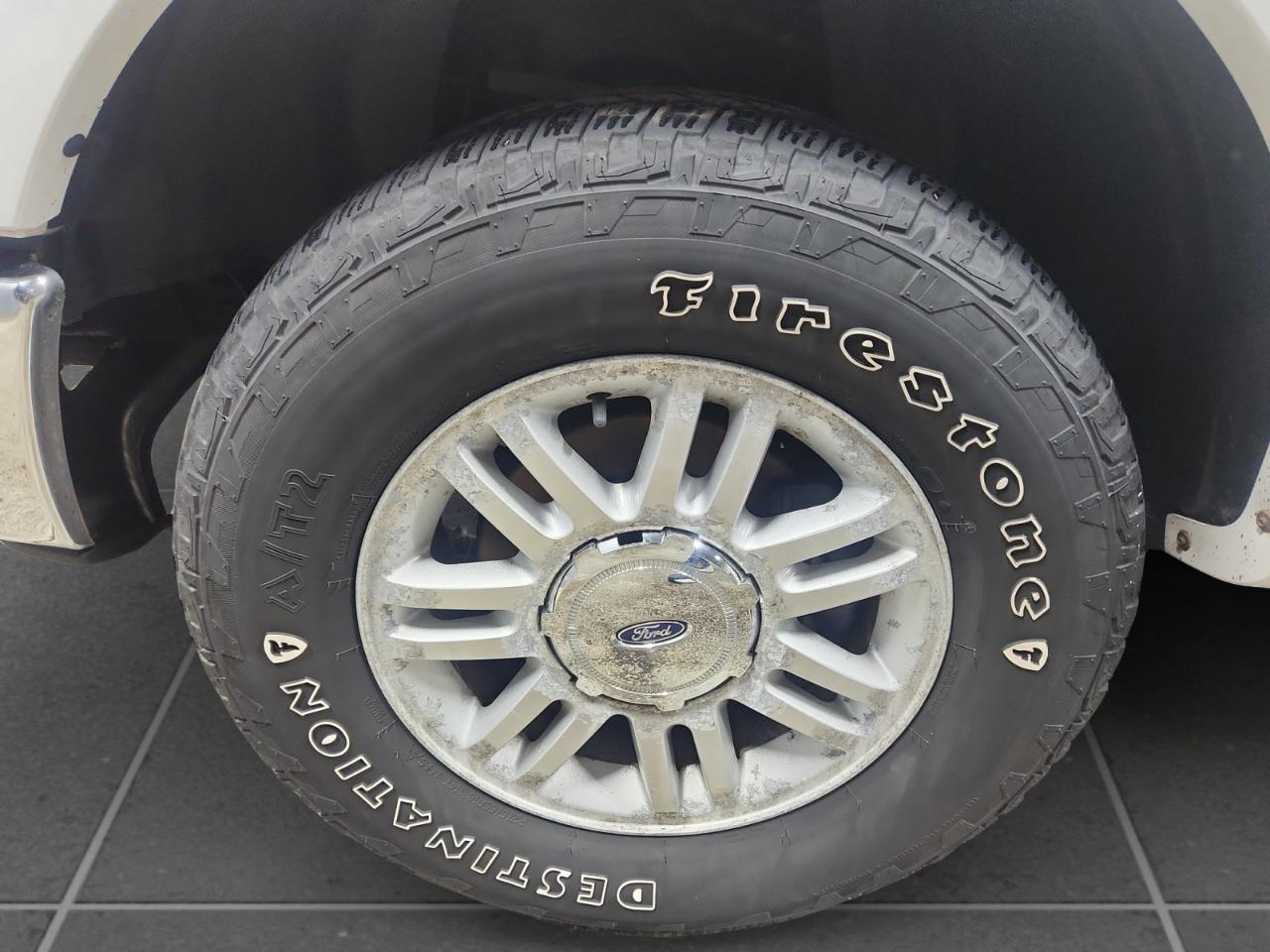 Ford F-150 Lariat SuperCrew 5.5-ft. Bed 4WD 2009