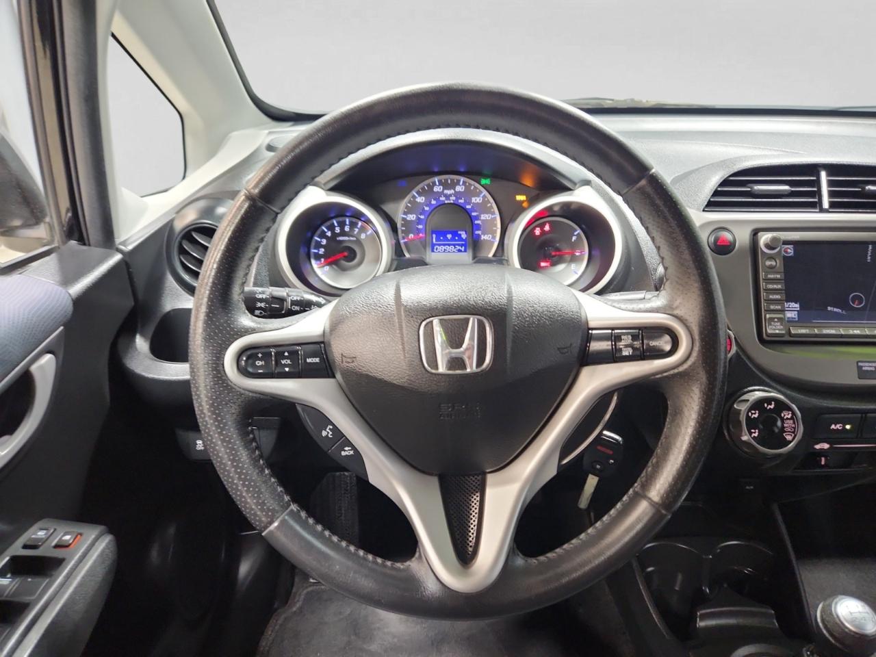 Honda Fit Sport 5-Speed MT with Navigation 2009