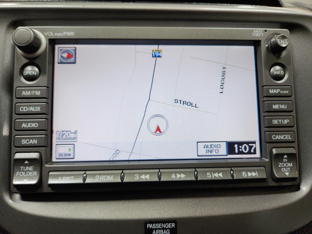 Honda Fit Sport 5-Speed MT with Navigation 2009