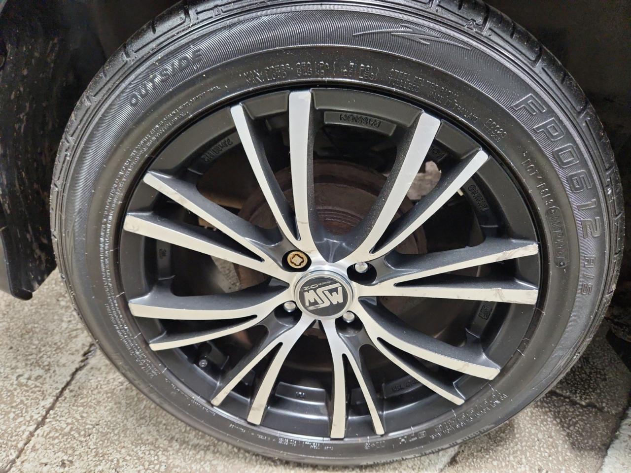 Honda Fit Sport 5-Speed MT with Navigation 2009