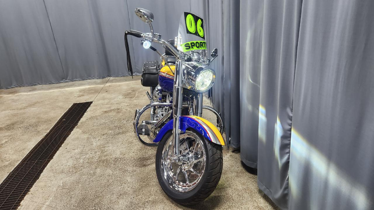 Harley-Davidson FLSTFSE2  2006