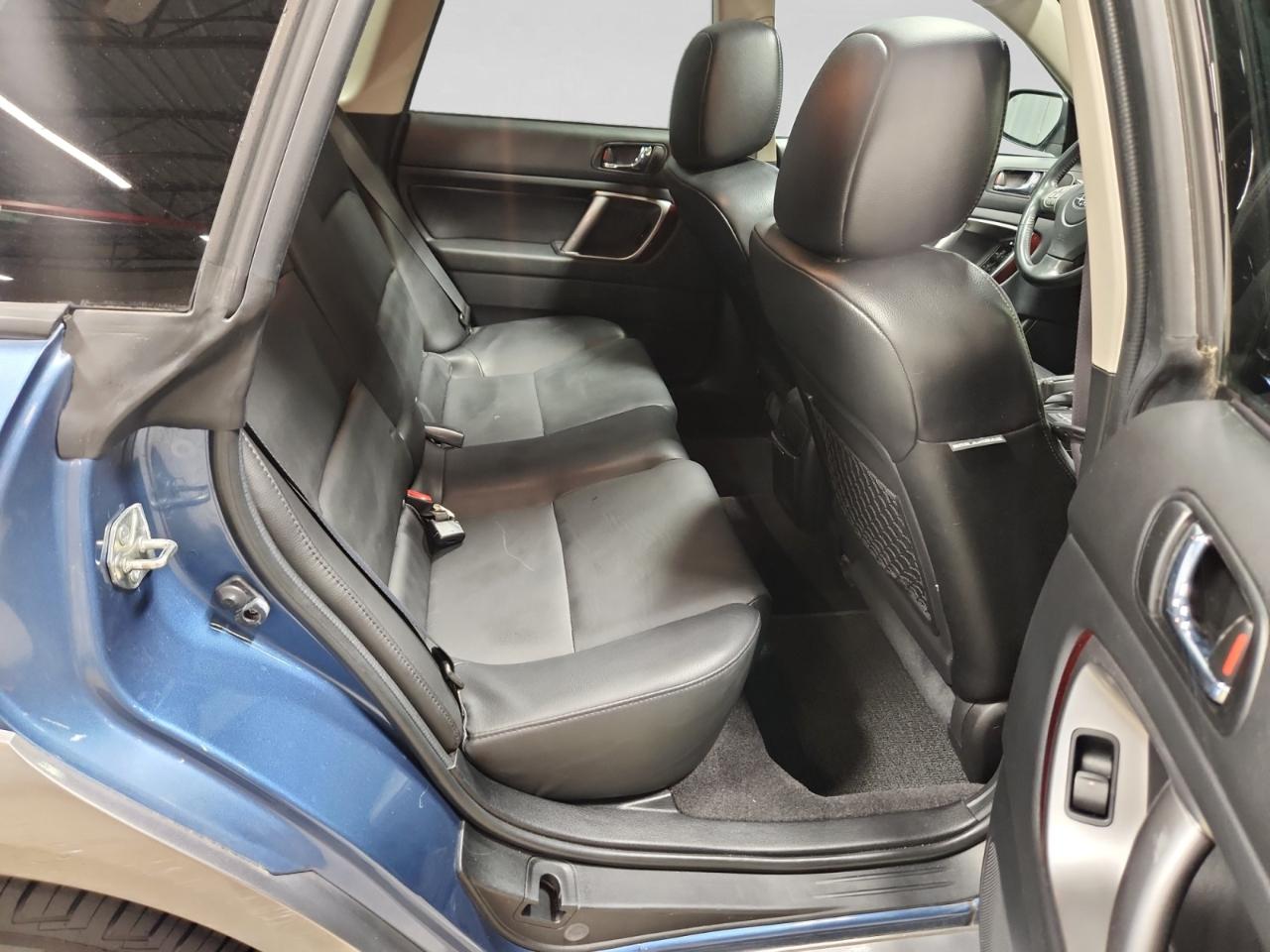Subaru Outback 4dr H4 Auto Ltd w/Nav 2009
