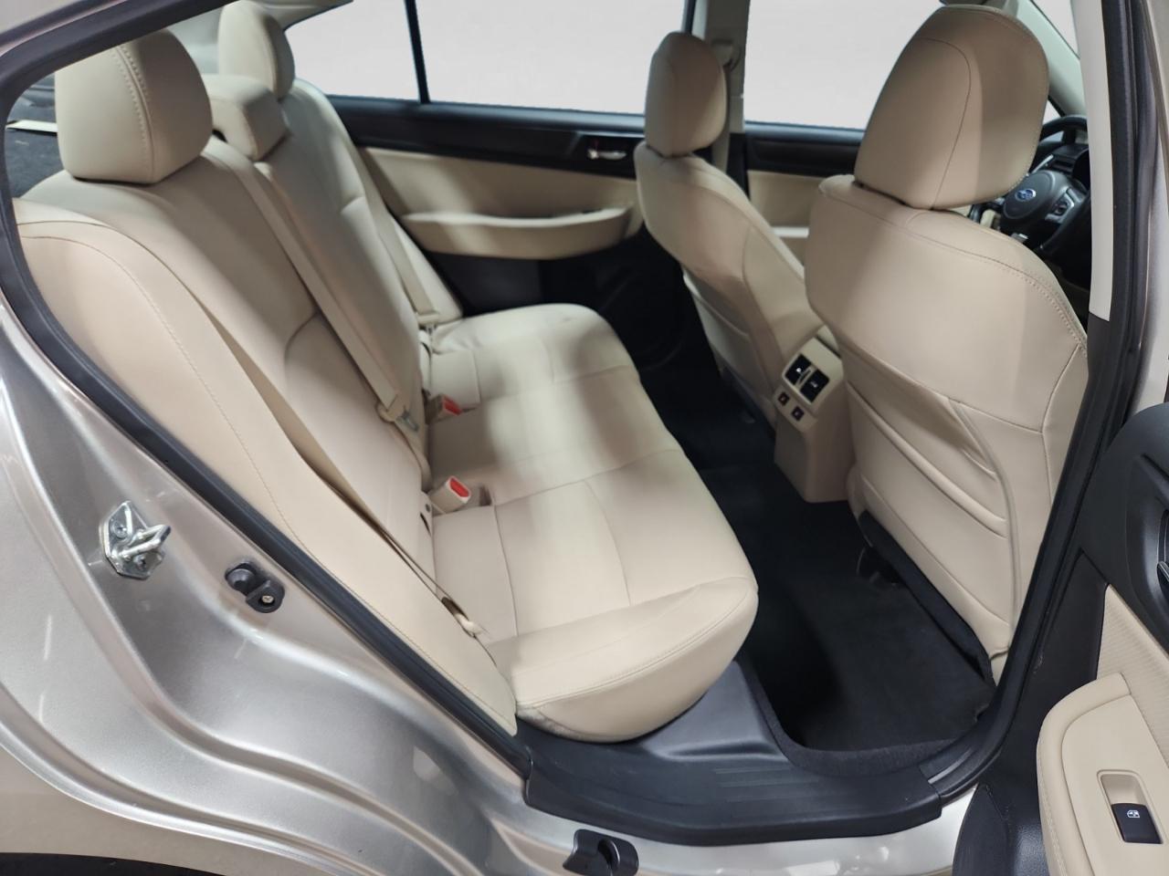 Subaru Legacy 2.5i Limited 2017