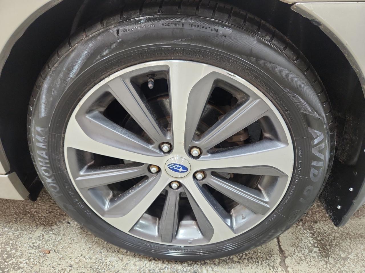 Subaru Legacy 2.5i Limited 2017