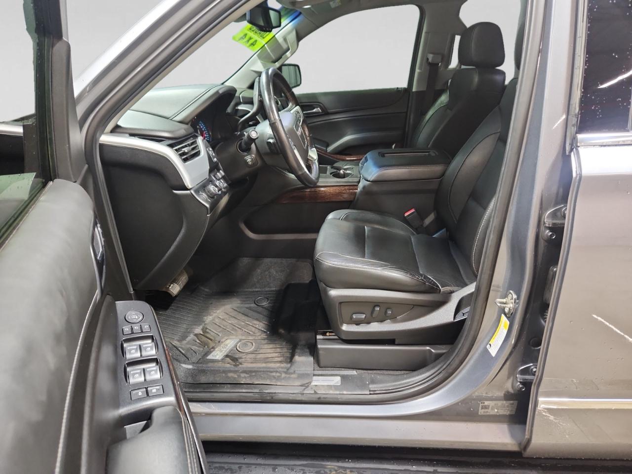 GMC Yukon XL SLT 4WD 2019