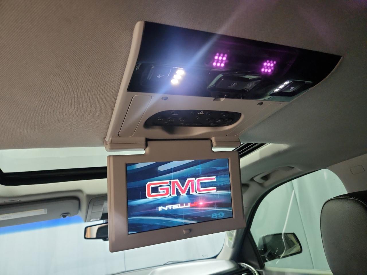 GMC Yukon XL SLT 4WD 2019