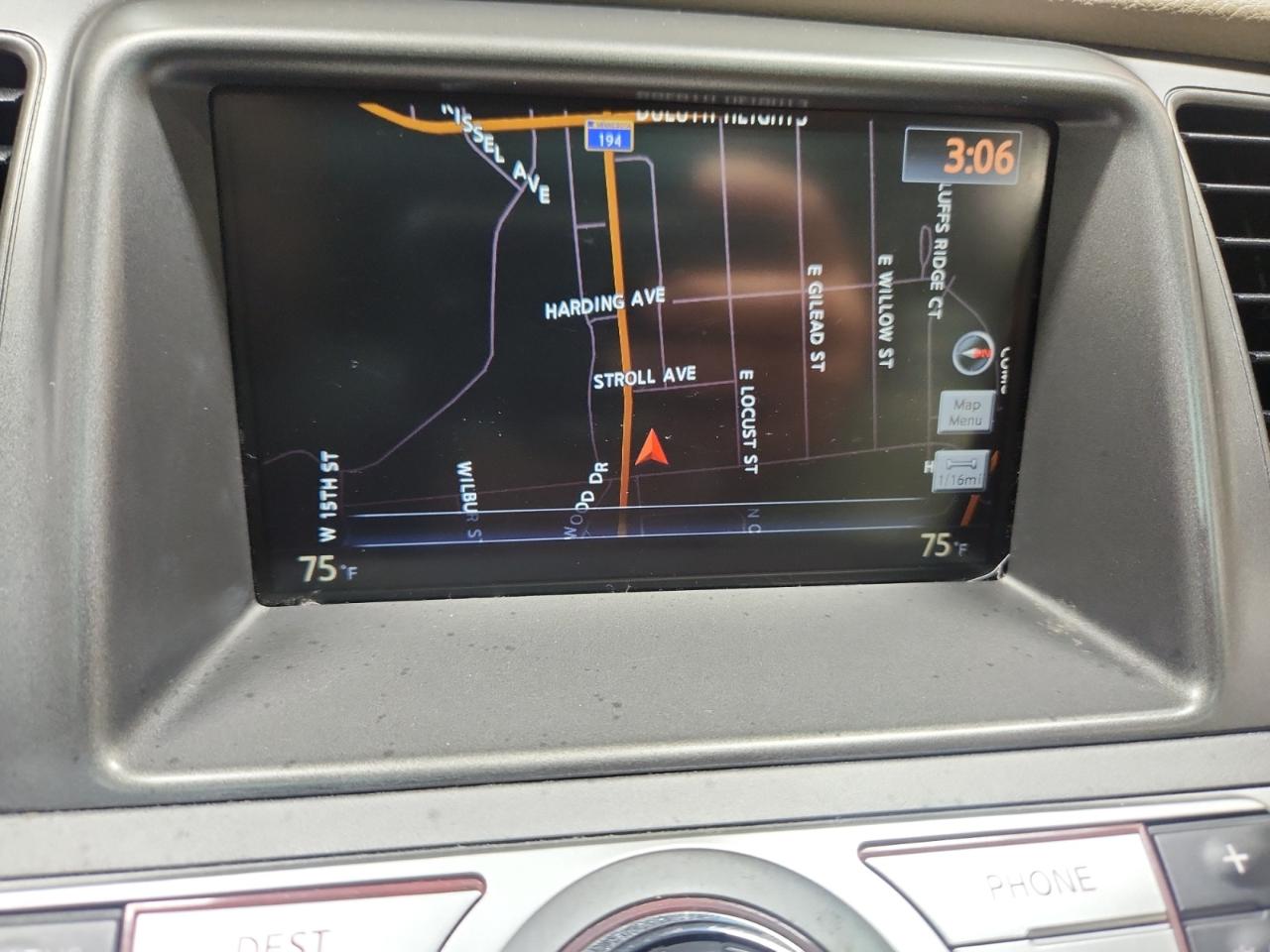 Nissan Murano SL AWD 2011