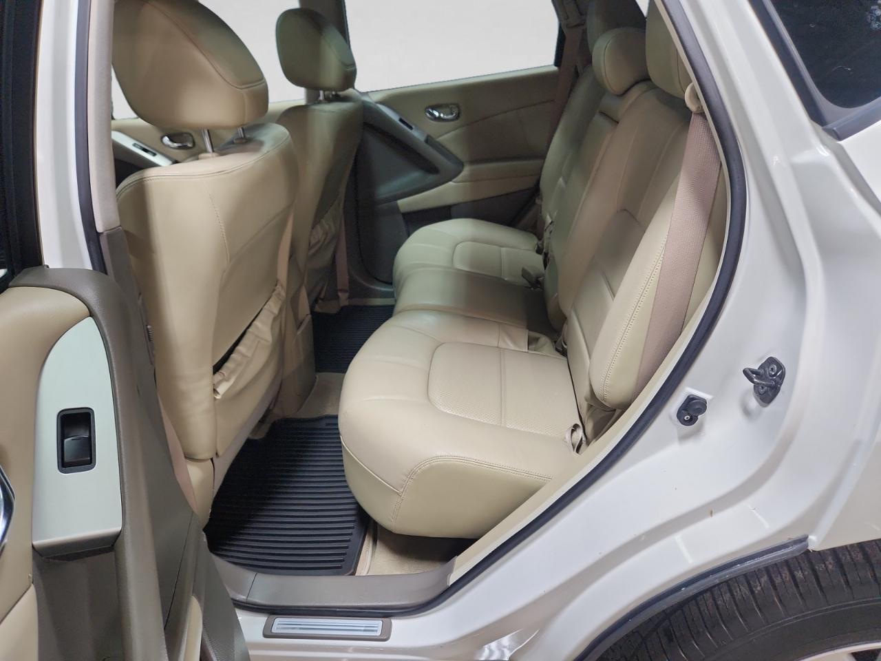 Nissan Murano SL AWD 2011