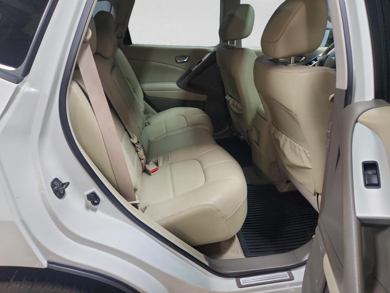 Nissan Murano SL AWD 2011