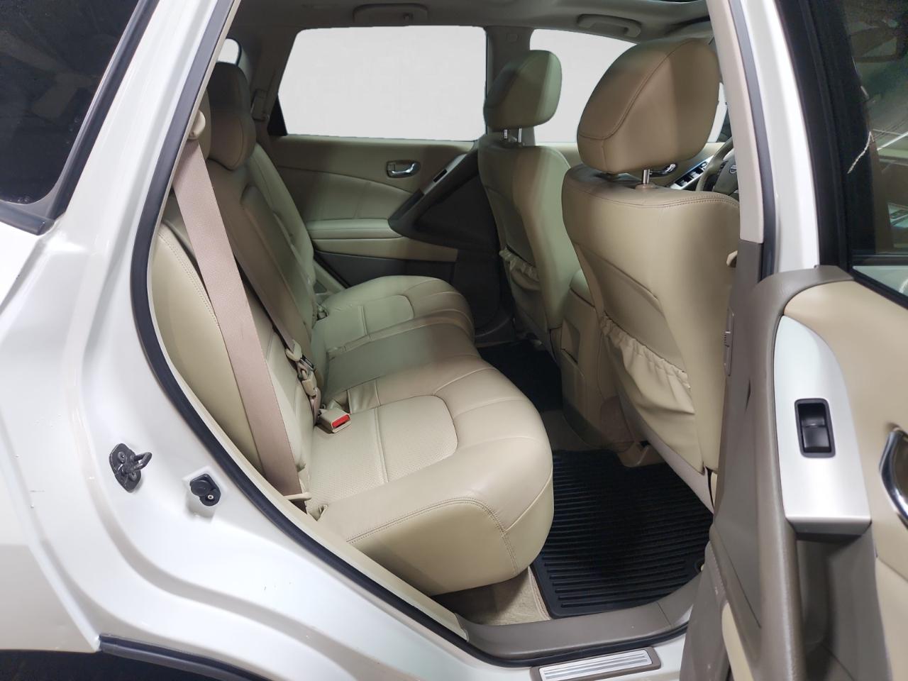 Nissan Murano SL AWD 2011