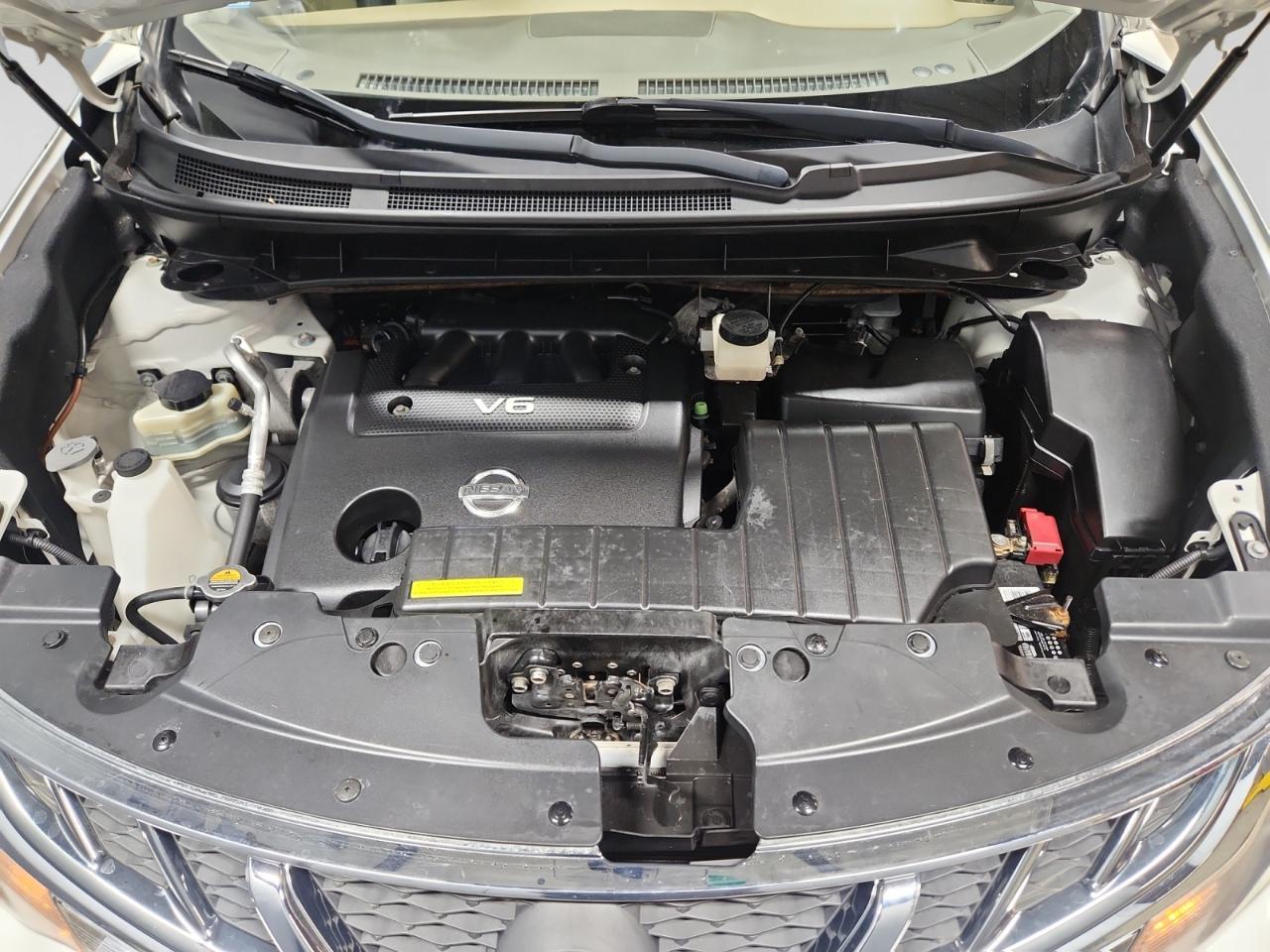 Nissan Murano SL AWD 2011