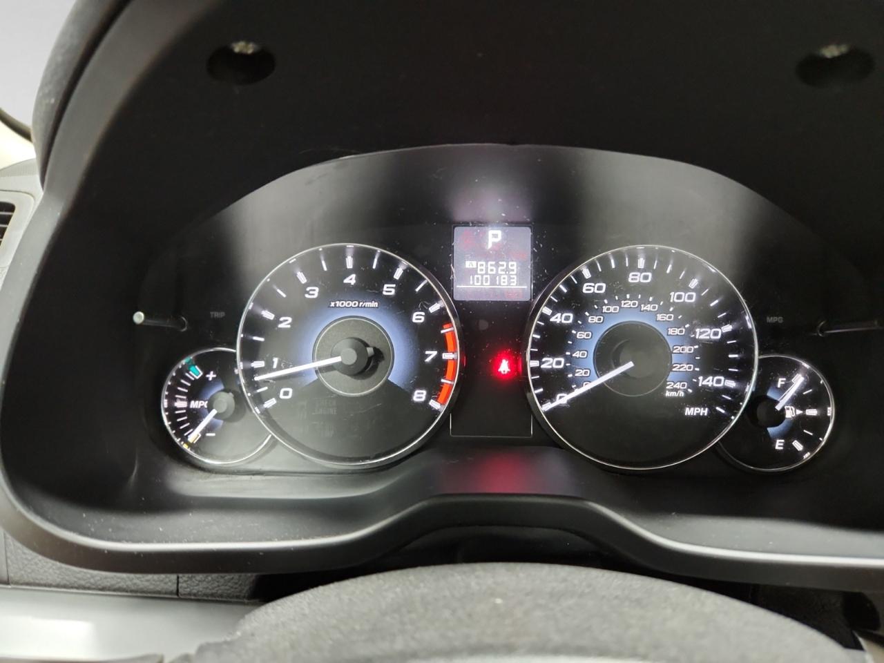 Subaru Outback 2.5i Premium 2011