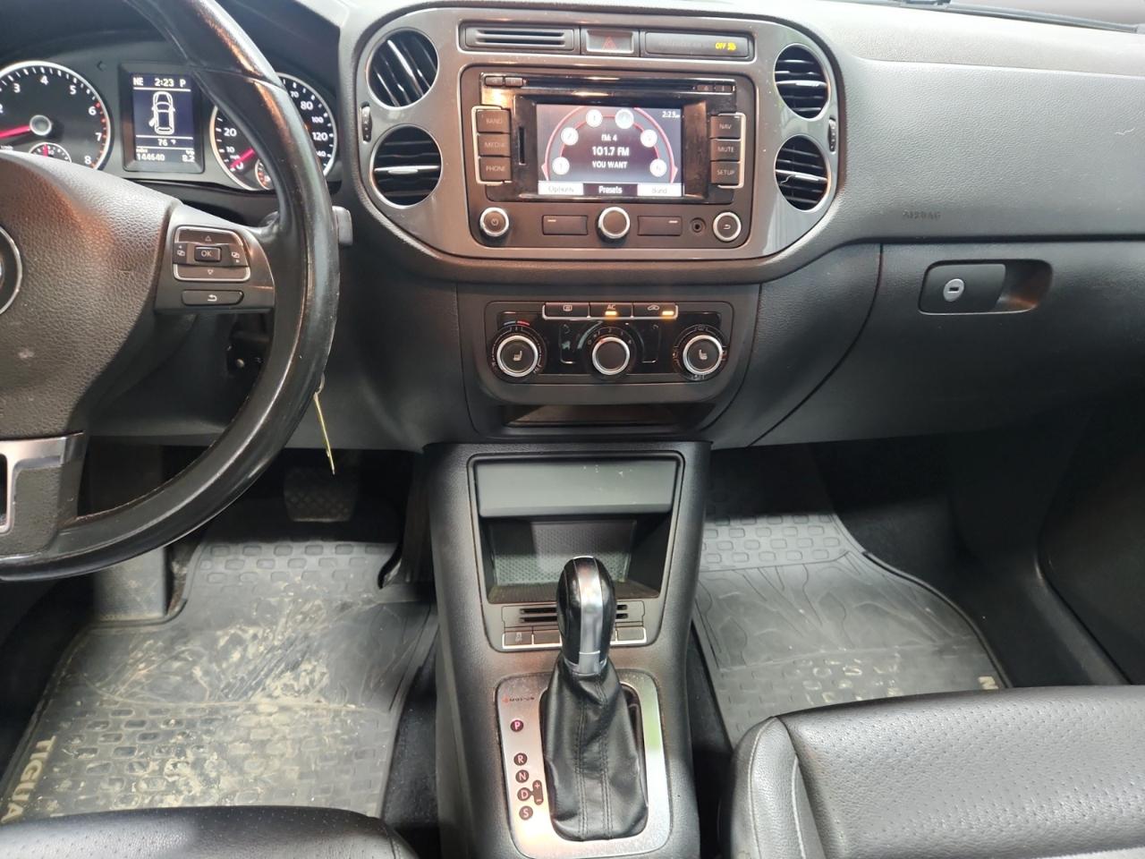 Volkswagen Tiguan SE 4Motion 2012