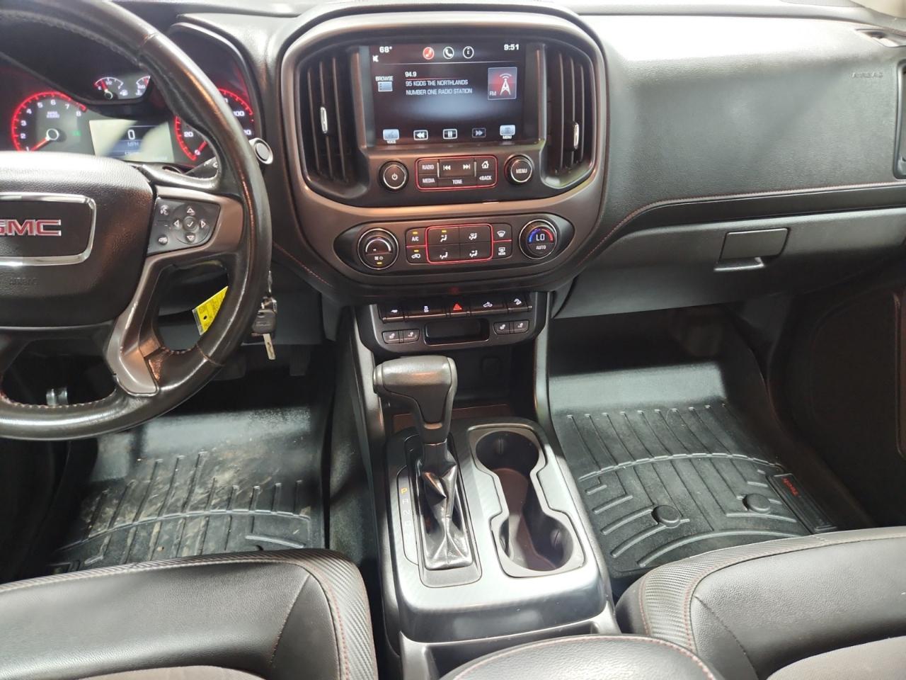 GMC Canyon SLE Crew Cab 4WD Long Box 2015